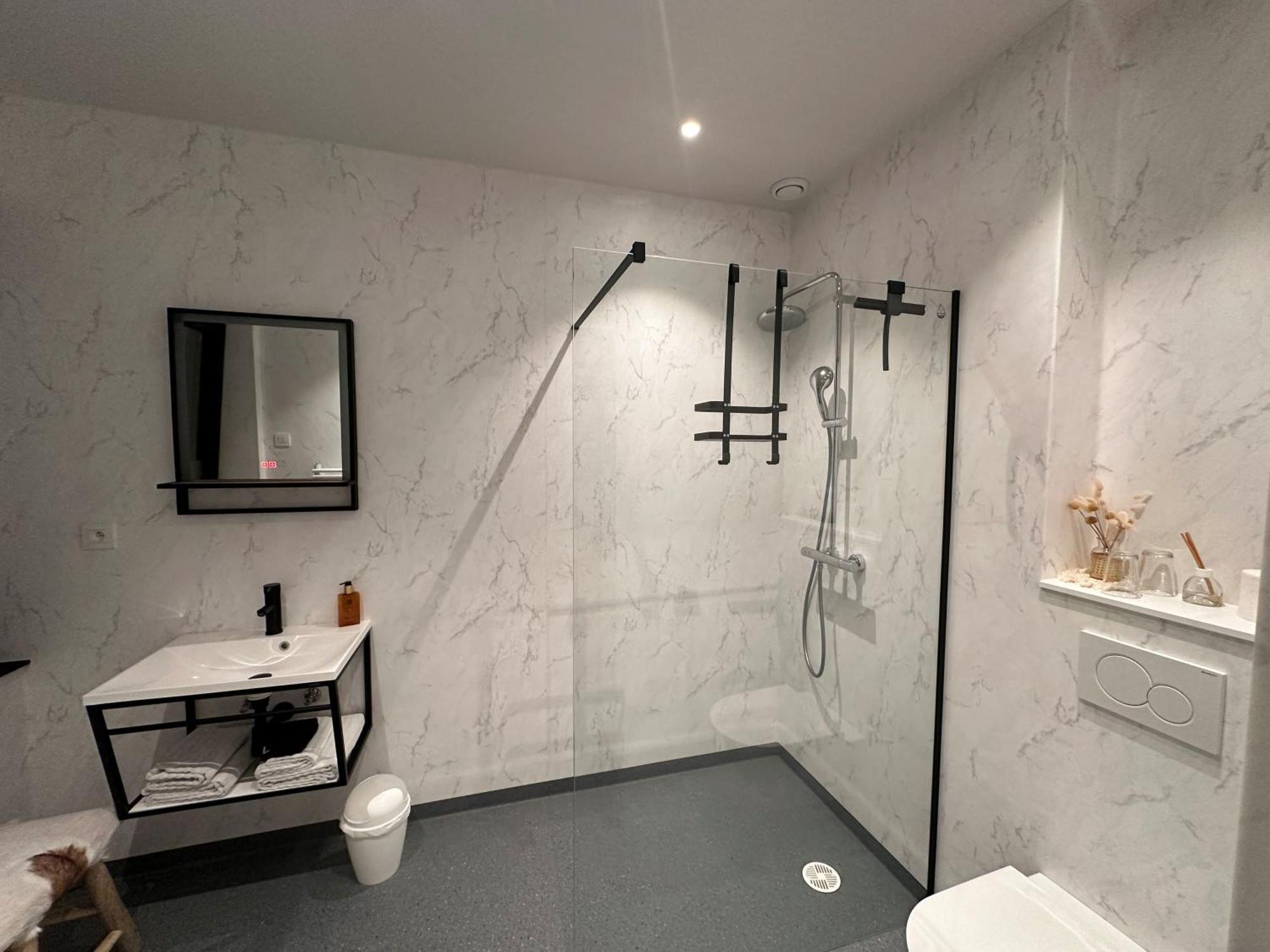 Hotel - B&B Elementum Arrondissement di Courtrai Esterno foto